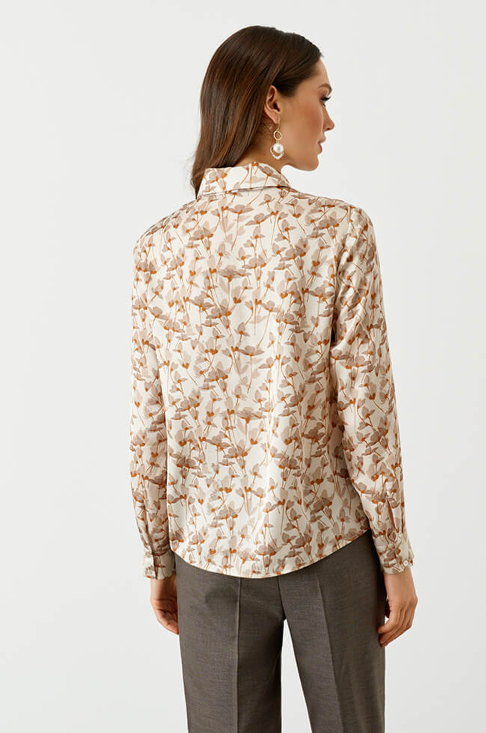22706 Блузка женская (бежево-молочный принт)