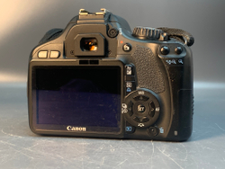 Canon 550D Kit 18-55 12419 кадров без зарядного устройства, не работает автофокус
