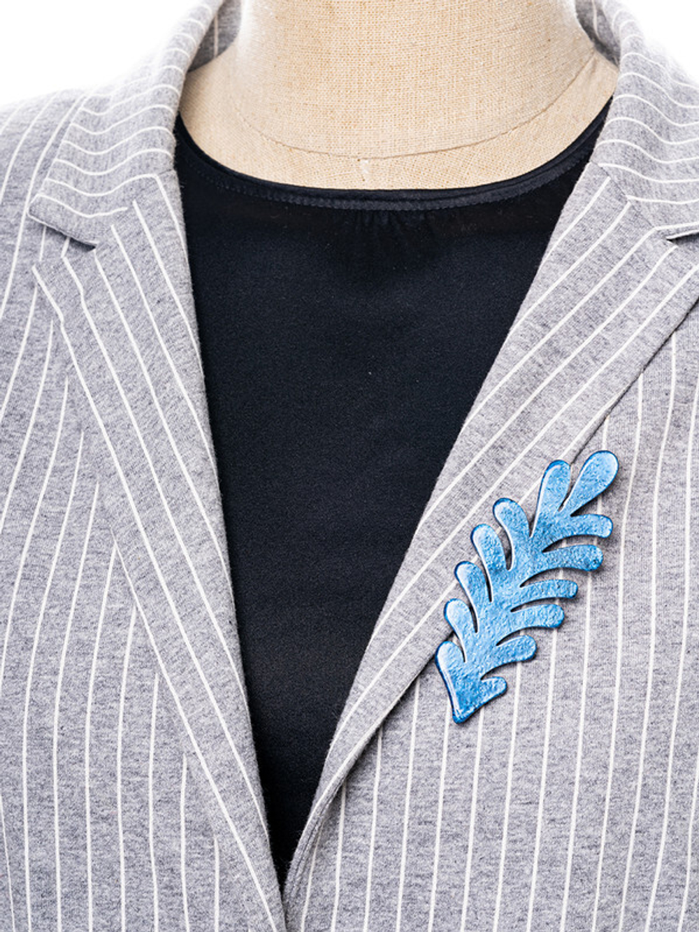 30059550 Брошь Chance