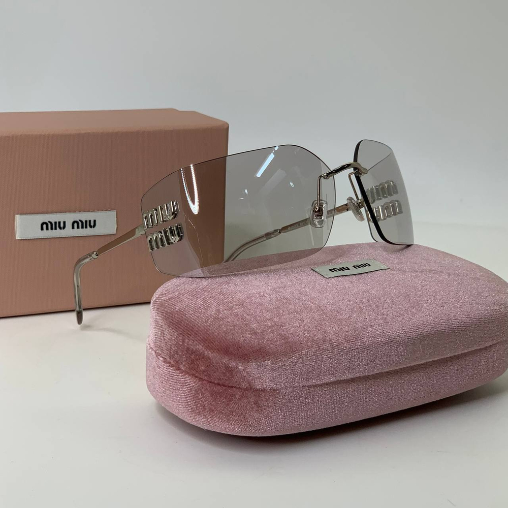 Солнцезащитные очки MIU MIU
