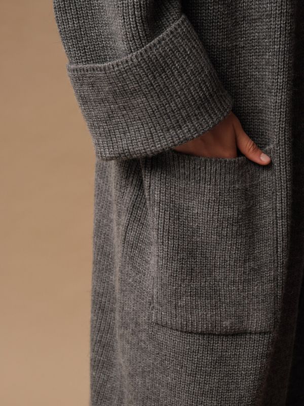 C0153-05 Кардиган женский темно-серый dbr