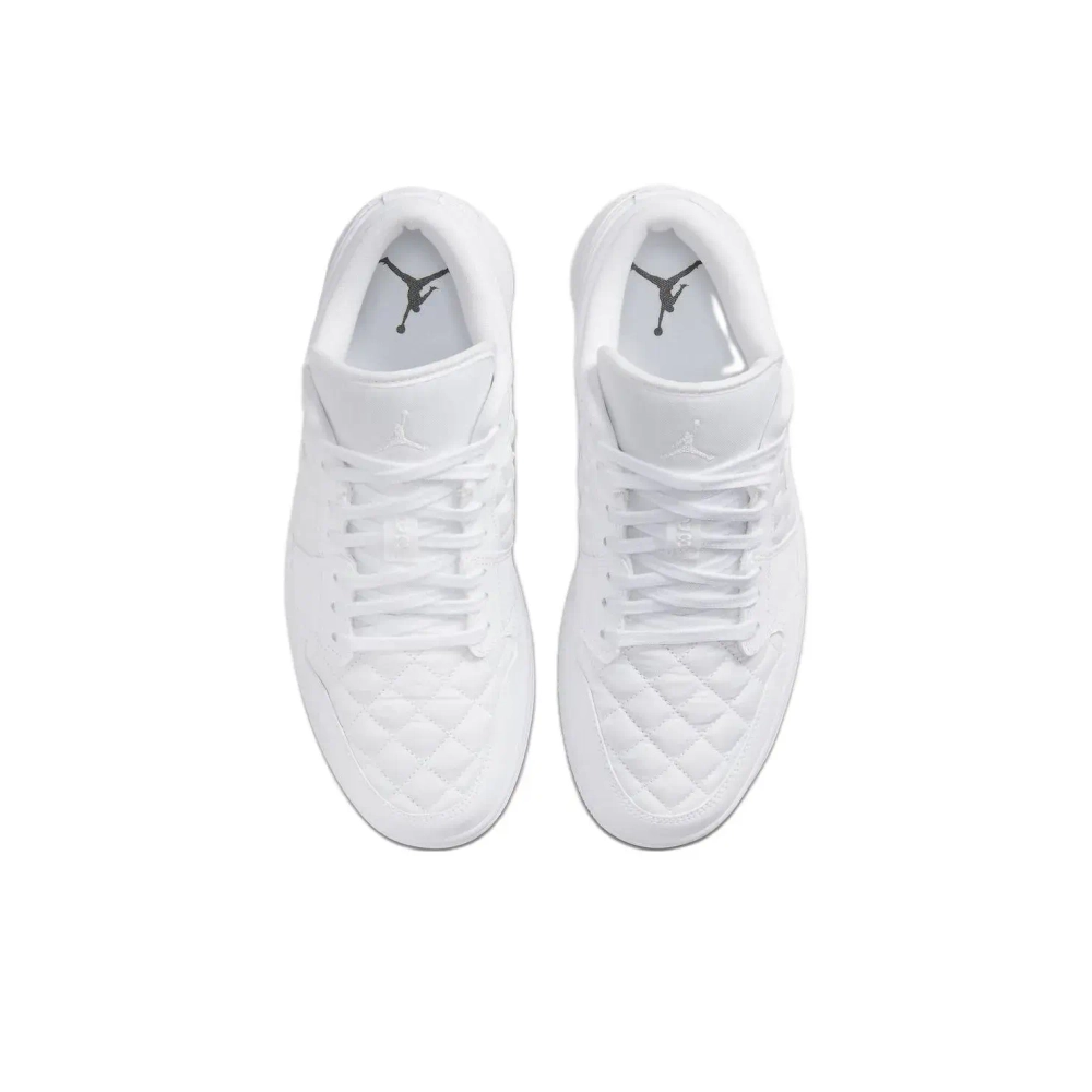 Женские кроссовки Air Jordan 1 Low 'Triple White Quilted' DB6480-100