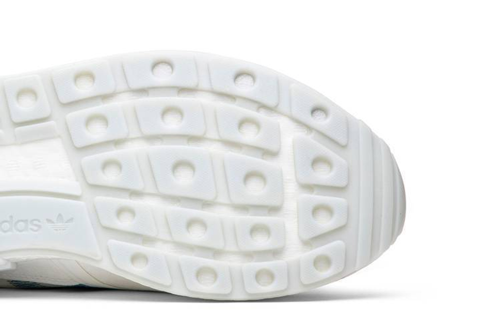 Commonwealth X Adidas Originals Zx 500 Rm Hyper Sneakers