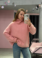 Свитер с горлом Candy розовый