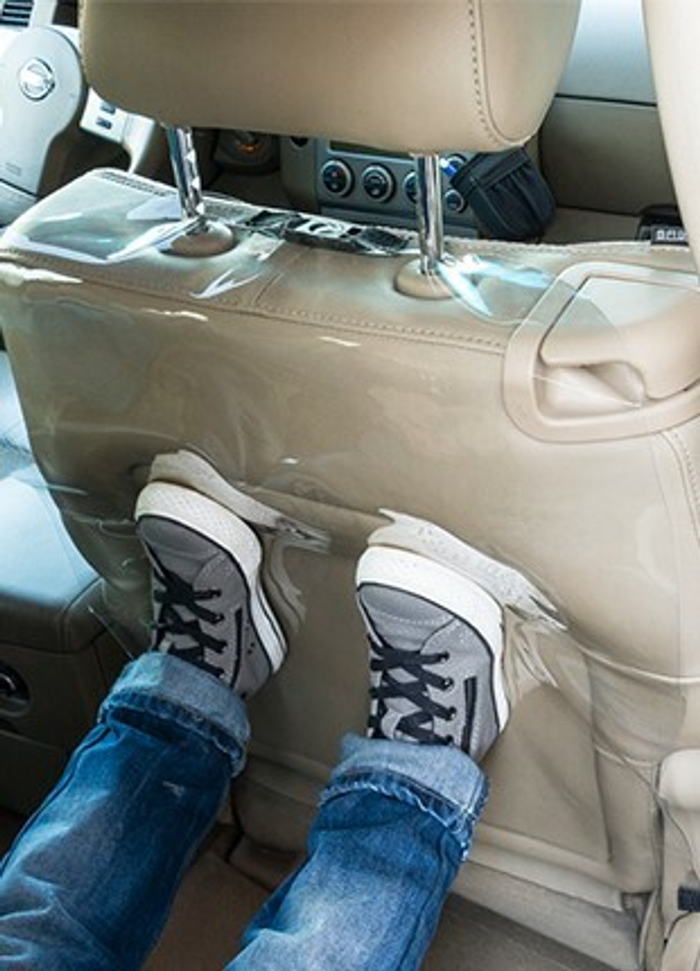 Защита спинки сиденья-органайзер SKYWAY ПВХ с карманом 60*50см прозрачная пленка 200 мкм