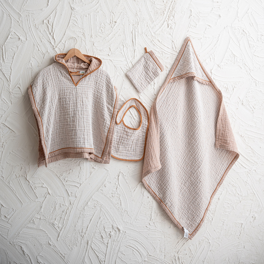 Набор для детей с пончо (4 предмета) Melinda | коричневый