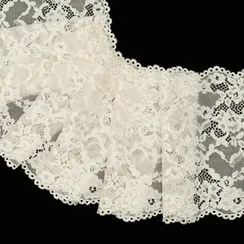 Кружево эластичное молочное/золото 22 см