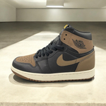 Nike Air Jordan 1 Retro High • Palomino