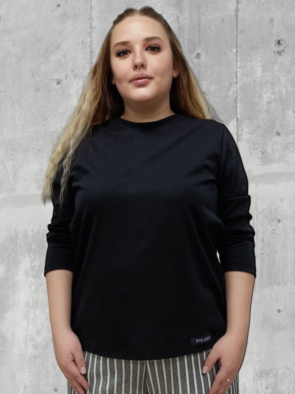24417 Джемпер женский, рукав 3/4 с нашивкой кулирка черный (60)