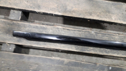 Молдинг двери задней левой Mercedes E (W213) 16-нв Б/У Оригинал A2137302305