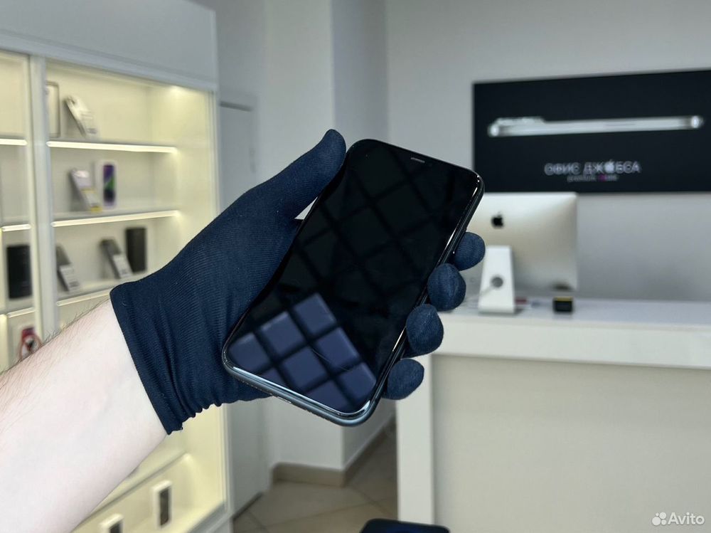 iPhone 11 256 ГБ б/у