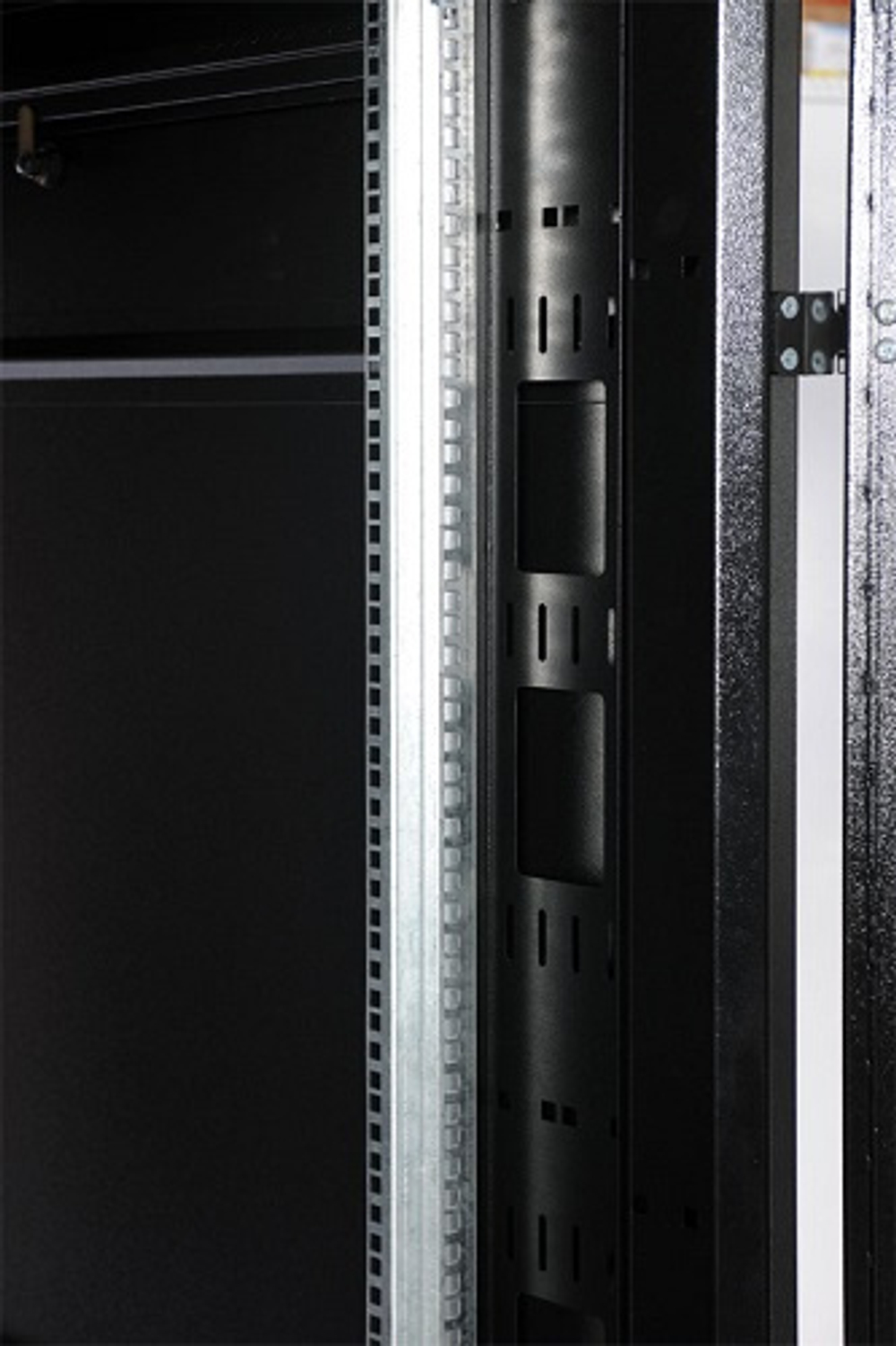 Шкаф ЦМО ШТК-СП-48.6.10-48АА-9005