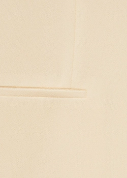 Костюмный жилет из струящейся ткани