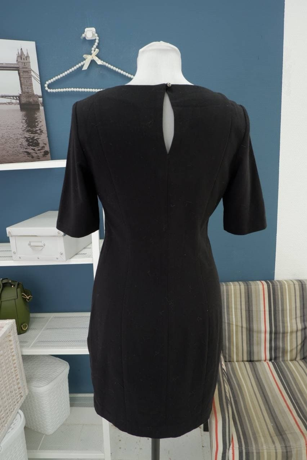 Платье O'STIN  с коротким рукавом 46 размер