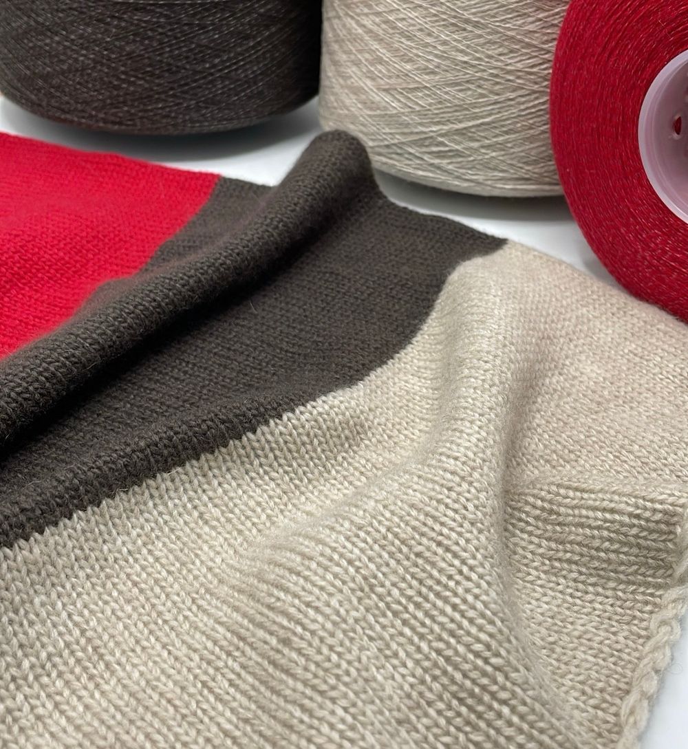 Пряжа кашемир с мериносом на бобине LINSIEME