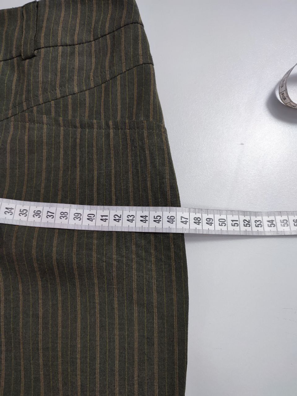 Брюки Olar лаконичные 46 размер