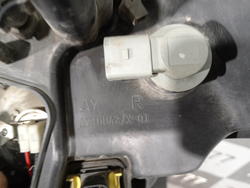 Фара правая UAZ Patriot 14-нв Б/У Оригинал 3163371101020