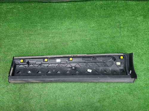 Накладка двери задняя правая Audi Q8 (2018-н.в.)