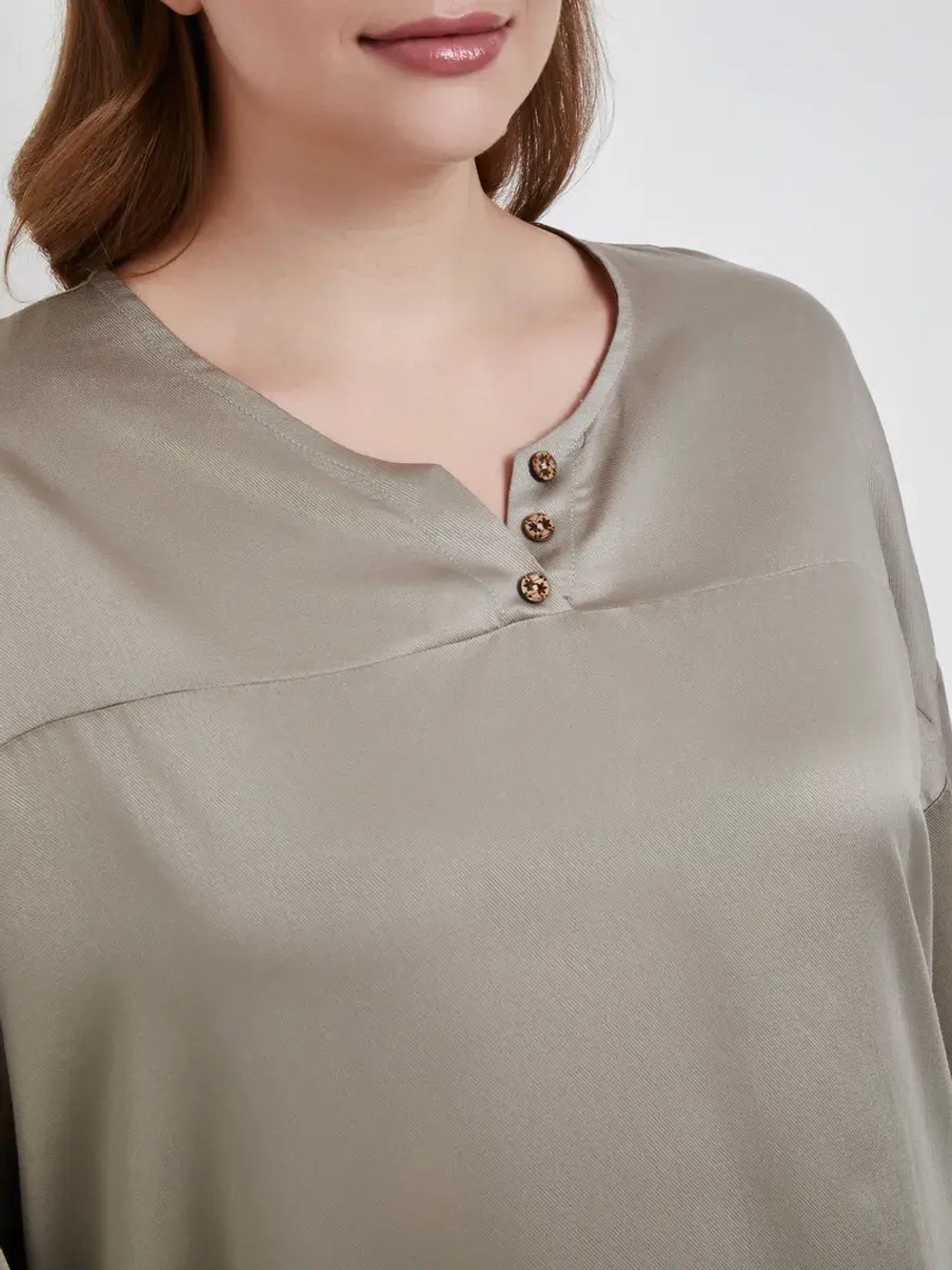 Блузка легкая свободная