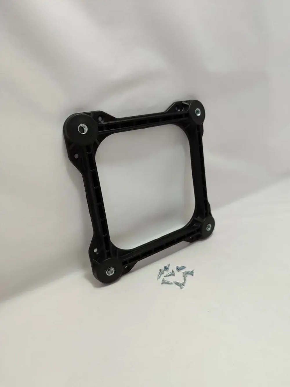 Крепления табурета