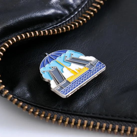 Значок металлический "Санкт-Петербург. Дворцовый мост", р-р 10х8 см