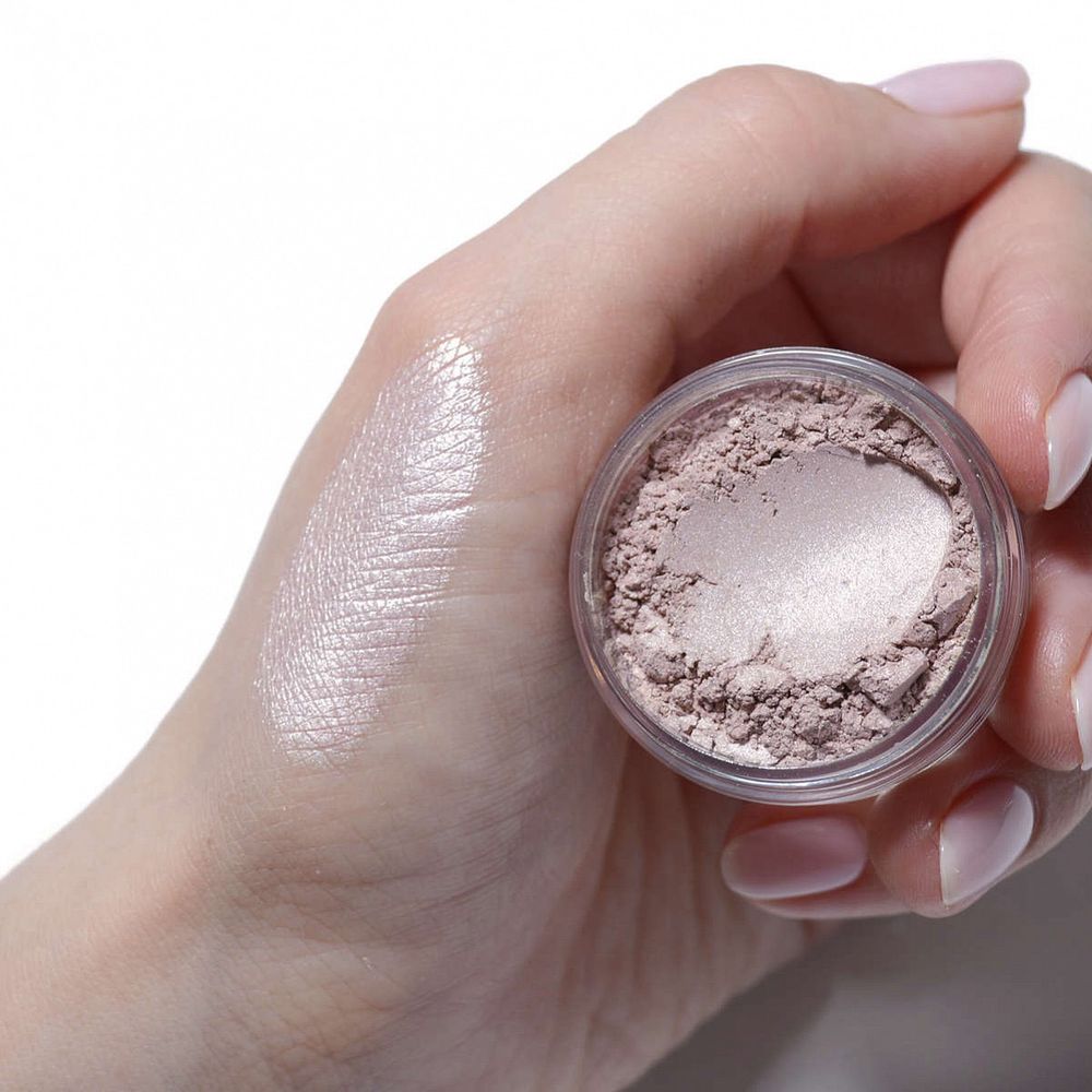 Тени для глаз Коллекция Морозное утро ES302 Бледно-розовый 1,5 гр (Kristall Minerals Cosmetics)