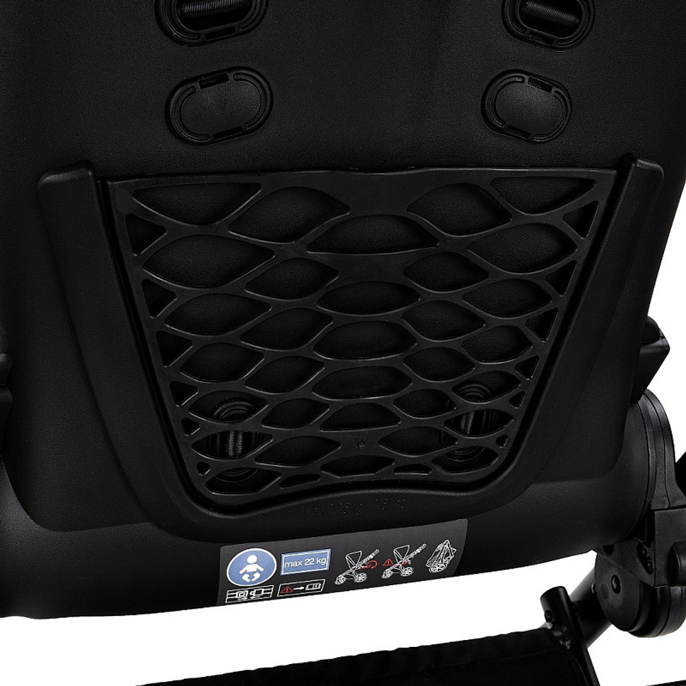 Детская коляска Roan Esso 2025 Кожа 3 в 1 с автокреслом Tutis Elo Black ESSK/210/1 Black /Black/руч.Тем.коричневый