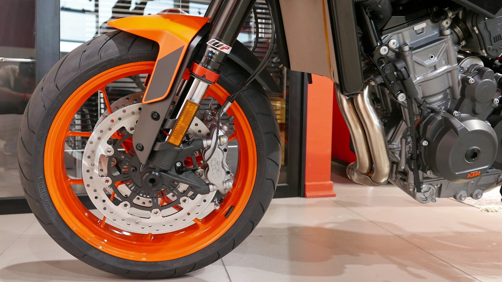 KTM 890 DUKE GP