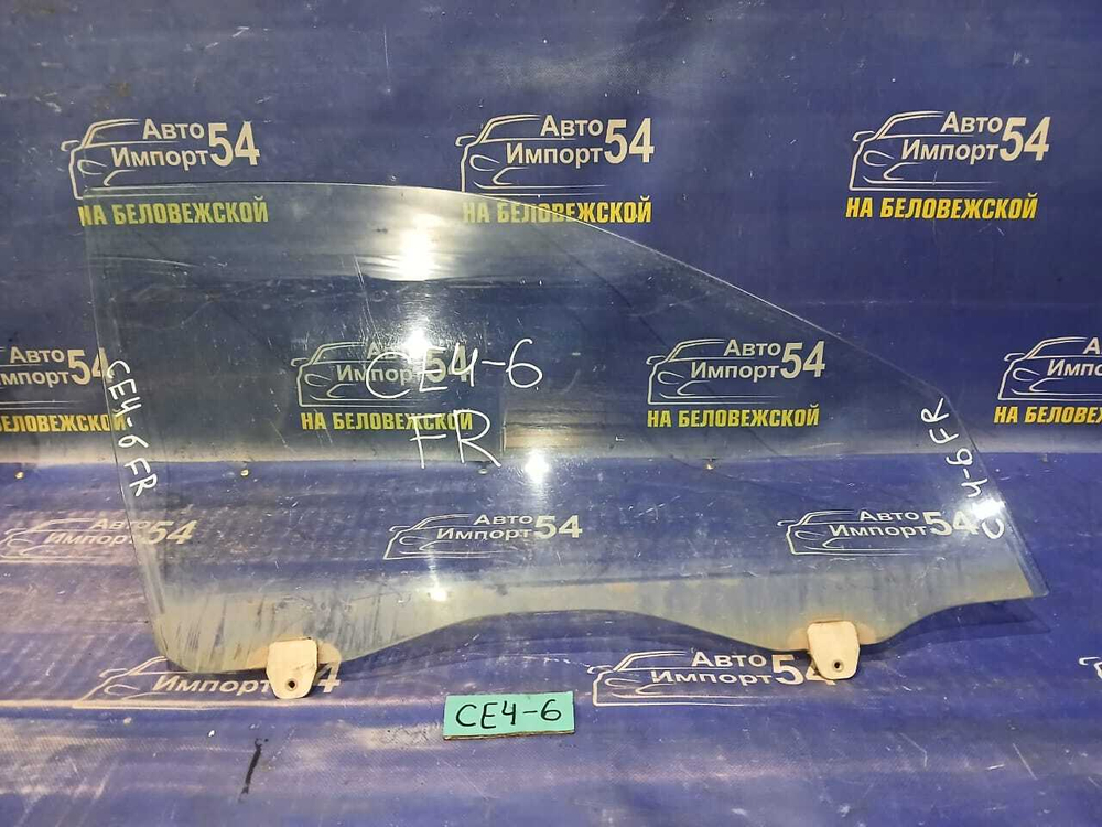 Стекло двери передней правой Honda RAFAGA 1994