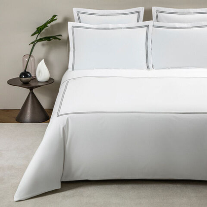 Комплект постельного белья Frette Hotel White/Ash Grey (240 x 220 см)