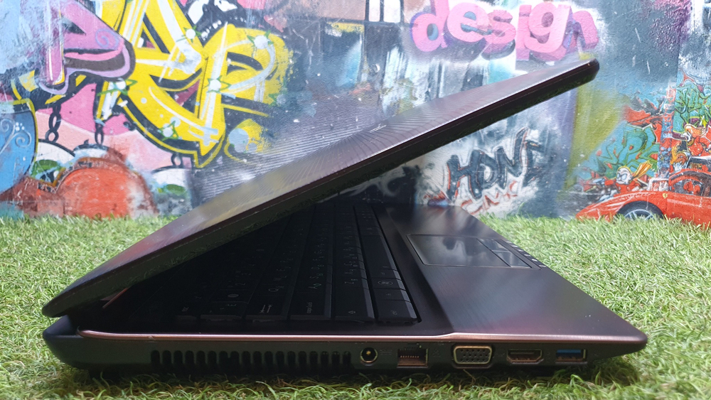 Ноутбук ASUS i7/4Gb/GT 630M 2Gb