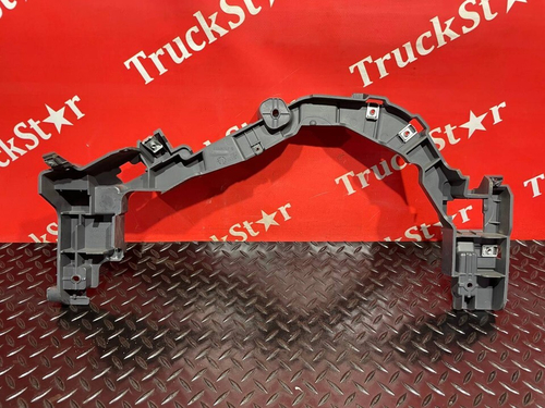 Кронштейн торпедо левый 2018г.