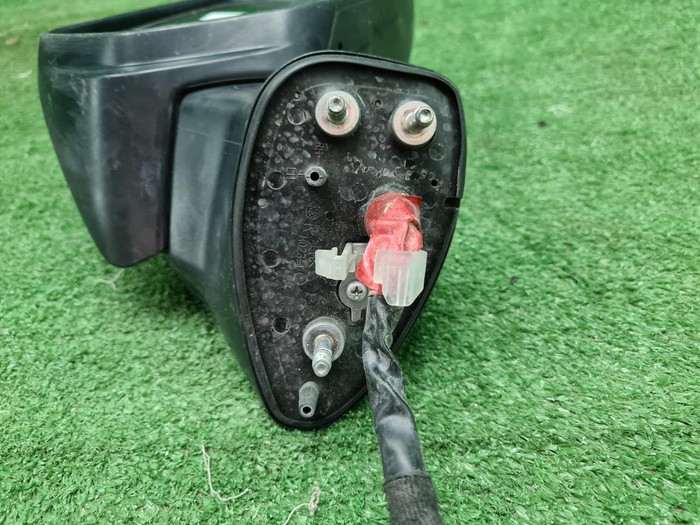 Зеркало правое Toyota Camry xv70 (2017-нв) 13 конт