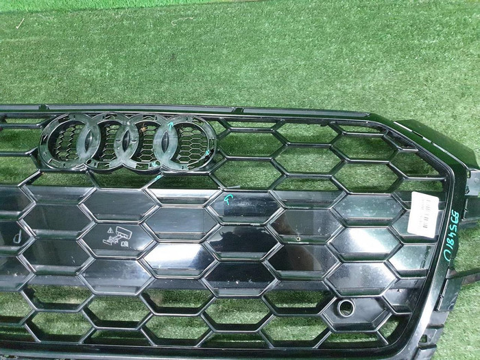 Решетка радиатора Audi A5 2 8W (2019-н.в.)