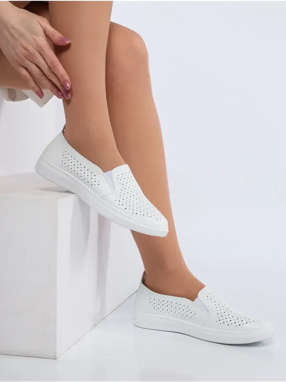 Мокасины летние с перфорацией