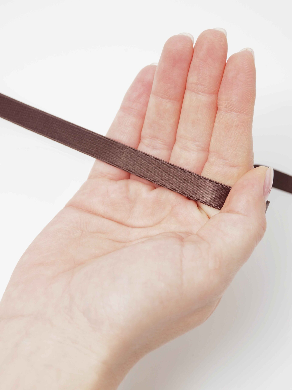 Резинка бретелечная шоколад плотная глянцевая ширина 10 мм