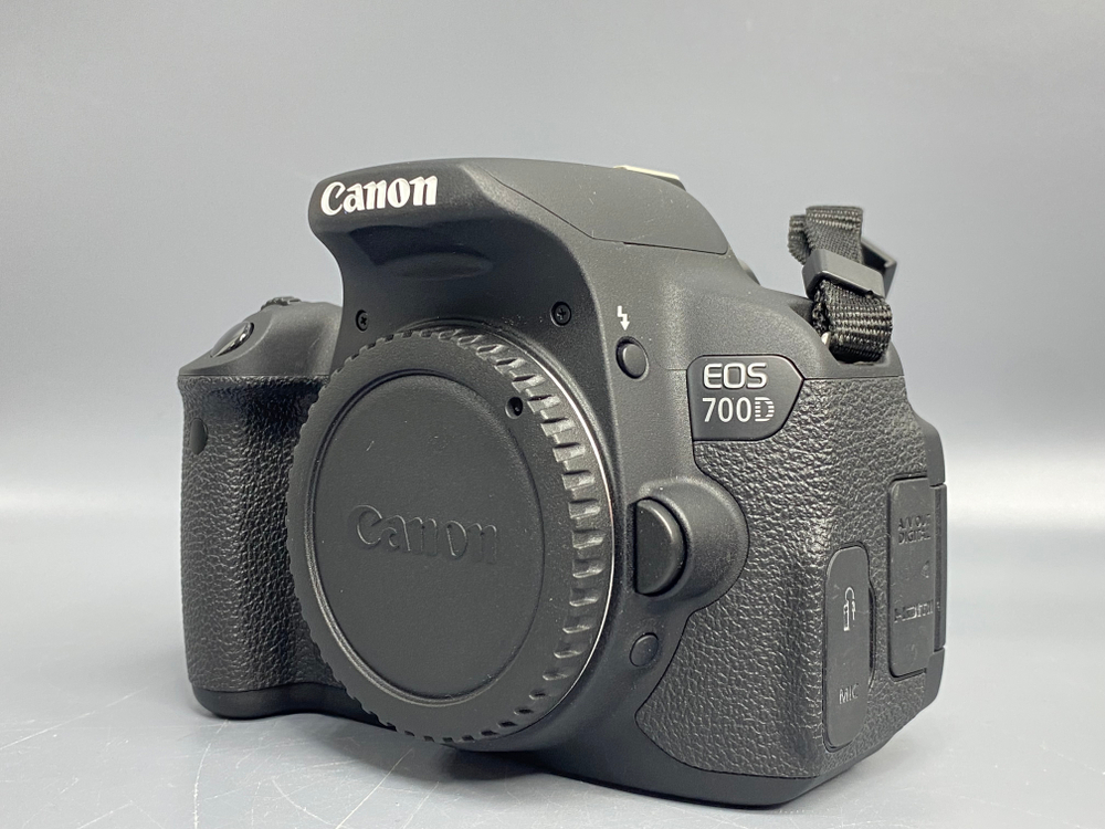 Canon 700D 1100 кадров Желтый экран
