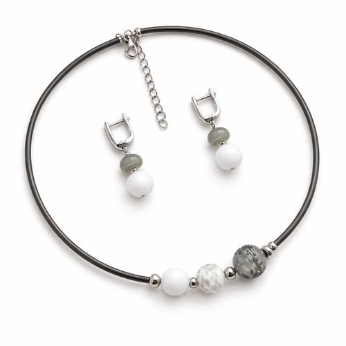 Комплект украшений из муранского стекла: колье, серьги