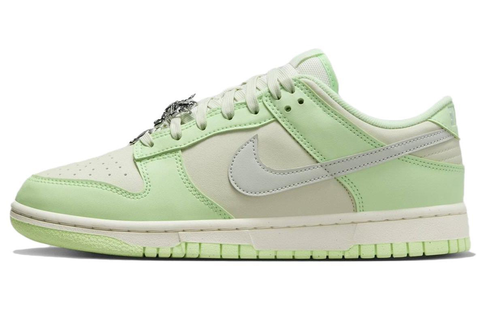 Кроссовки Nike Dunk Se Next Nature (Женская размерная сетка)