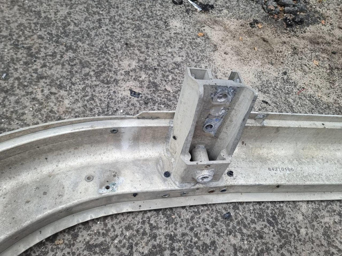 Усилитель передний Volvo FH 4 (2013-н.в.)