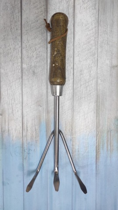 Рыхлитель трехзубый из нержавеющей стали КИТ8014