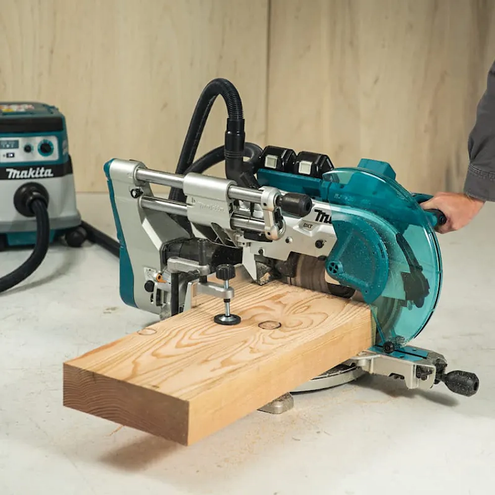 Makita DLS211ZU аккумуляторная торцовочная пила (без АКБ и ЗУ)