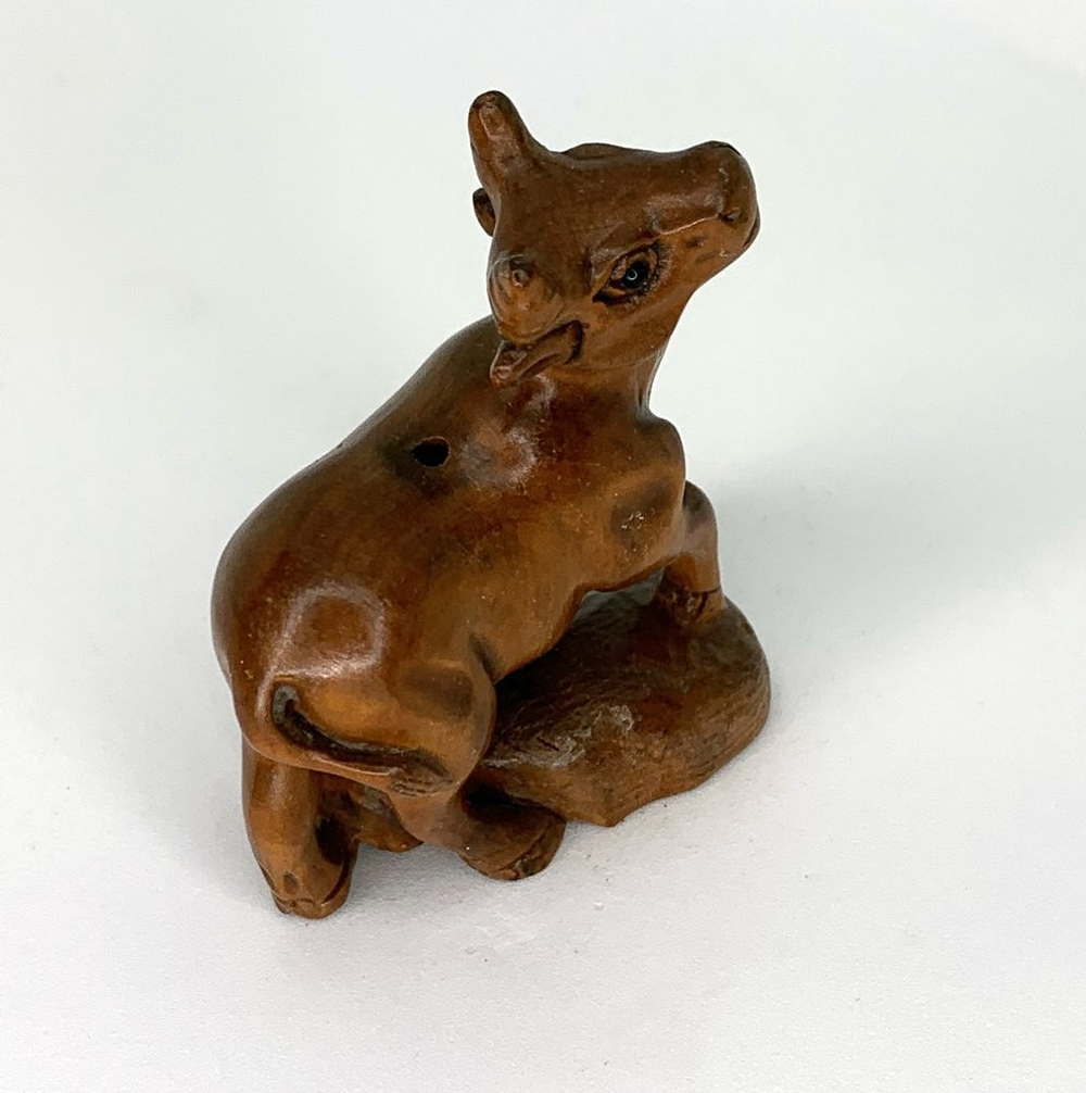 Нэцкэ Бычок Символ 2021 года