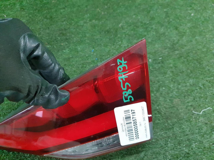 Фонарь правый внутренний Genesis G80 (2016-2020) LED