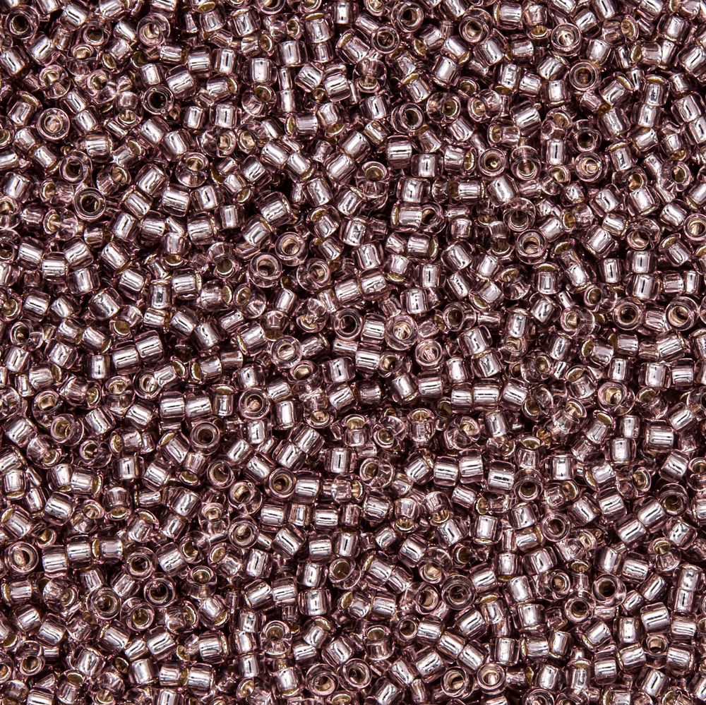 Японский бисер TOHO Round 15/0 (№26), с внутренним серебрением, прозрачный