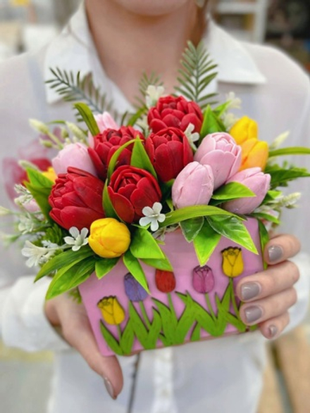 Букет из мыла "Море тюльпанов, розовый бокс"