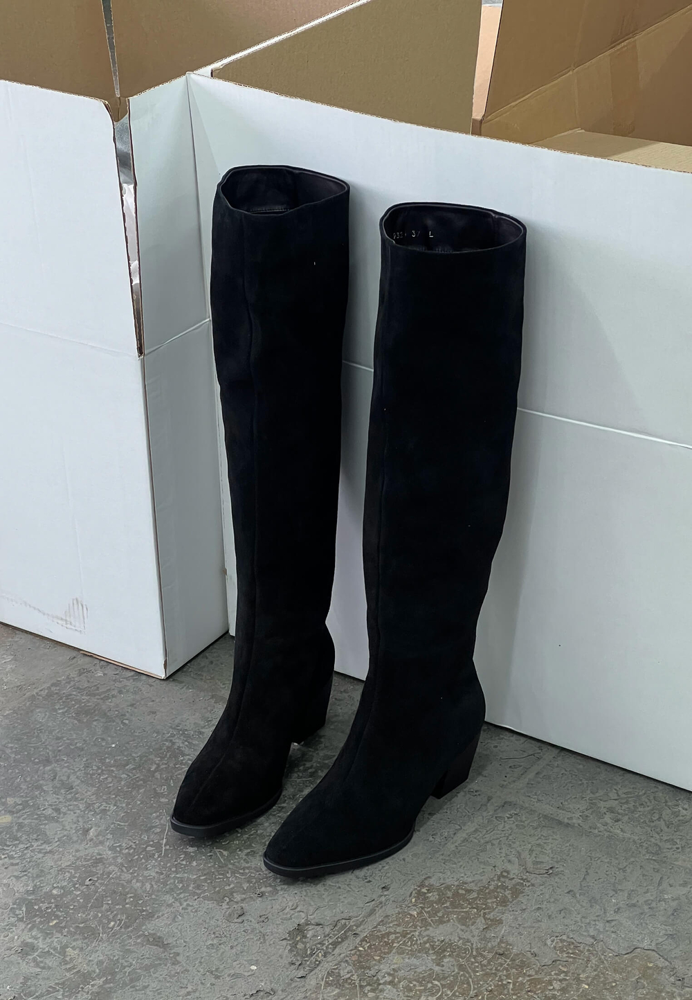 Ботфорты // Amore // Black // Suede