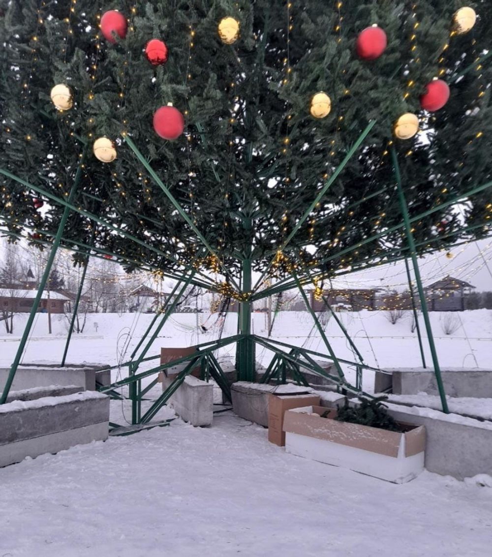 Уличная елка ствольная "Альпийская" (пвх) 10 м