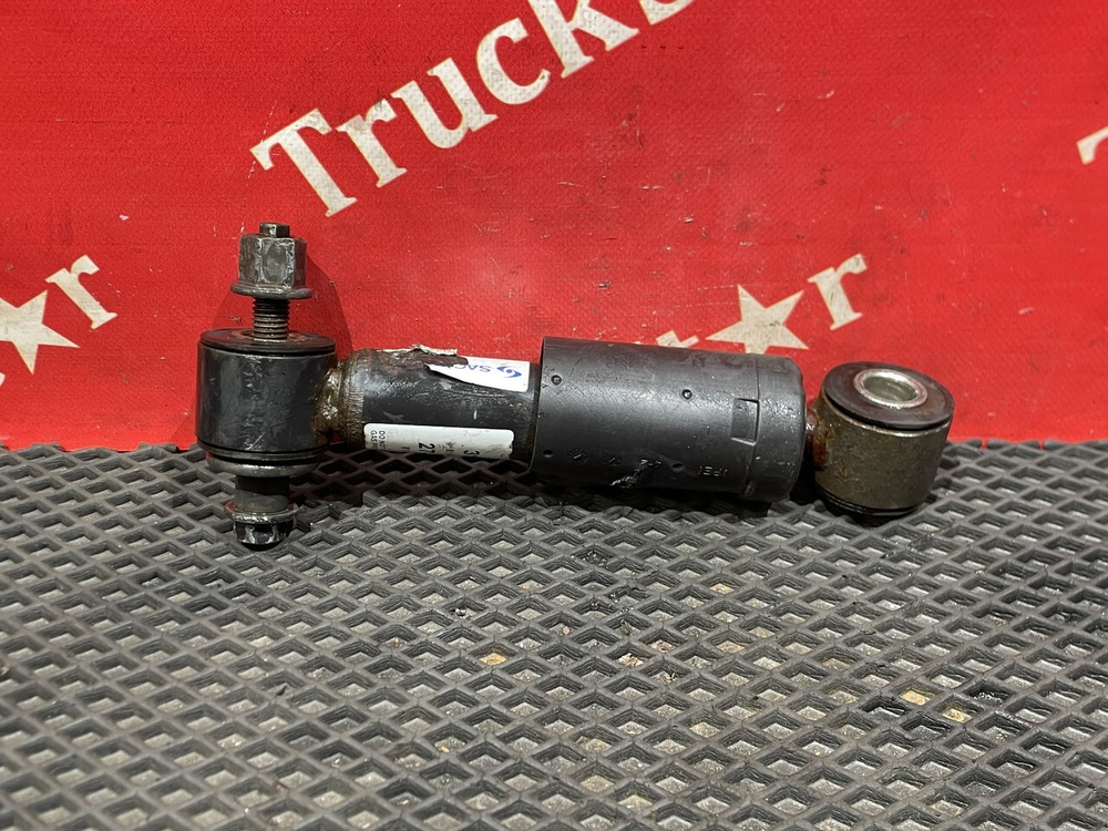 Амортизатор кабины