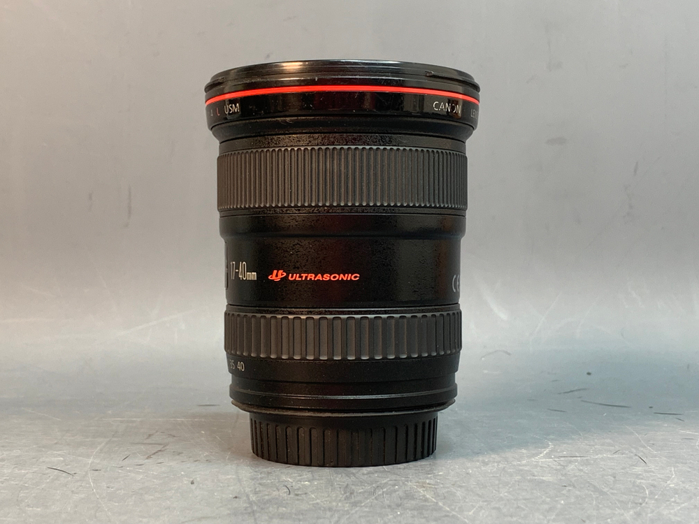 Canon EF 17-40mm 4L USM пыль внутри объектива